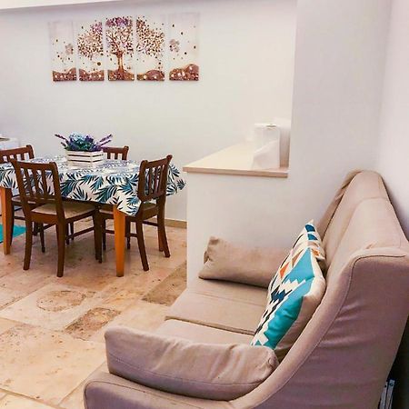 Mediterranea Deluxe House มอลเฟตตา ภายนอก รูปภาพ
